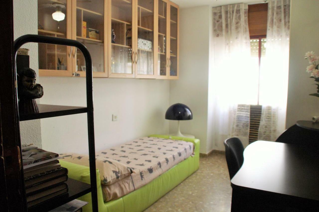 Lola Apartment กรานาดา ภายนอก รูปภาพ
