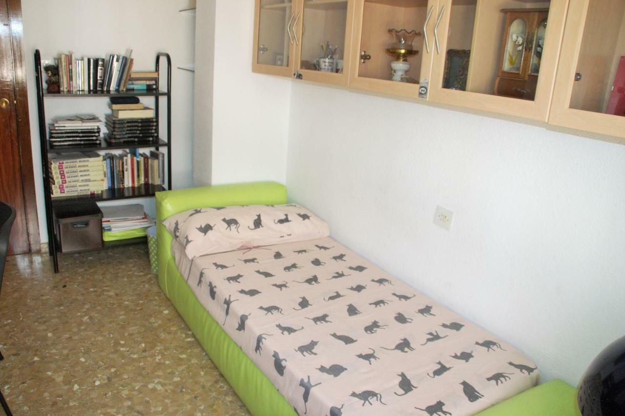 Lola Apartment กรานาดา ภายนอก รูปภาพ
